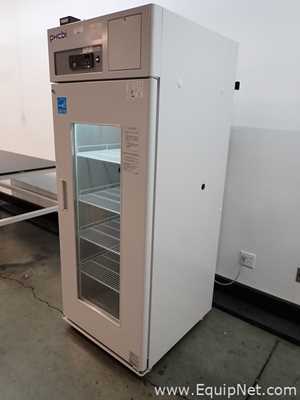 Refrigeradores PHCBI MPR-722-PA