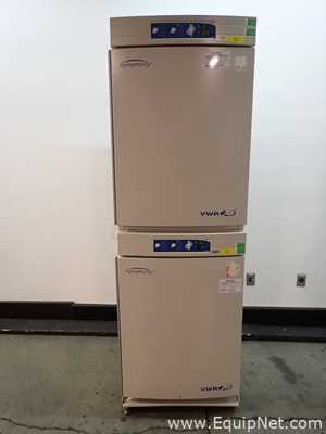 VWR 3074 Symphony CO2 Water Jacketed Double Stack Incubators