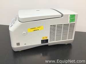 Eppendorf 5424R Refrigerated Laboratory Centrifuge
