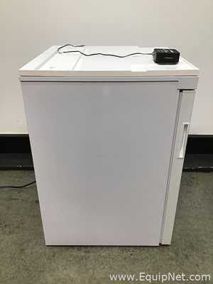 VWR HCUCFS0504G-RFC710F2 Refrigerator