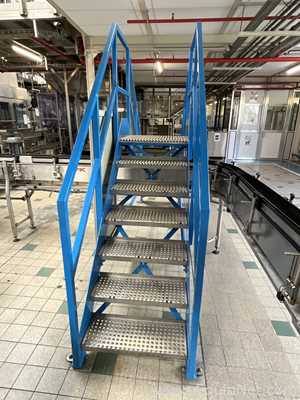 Step Ladder with Crossover for Conveyor Belt - Line 1