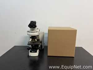 Microscópio Nikon Eclipse 80i