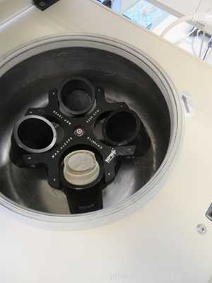 Centrífuga para laboratorio MPW MPW-315R