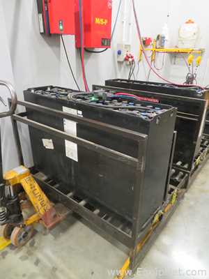 Distribución Eléctrica Hawker GmbH 48V4PZM620