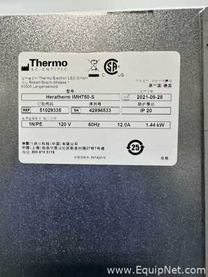Incubadora Thermo Scientific Heratherm IMH750-S