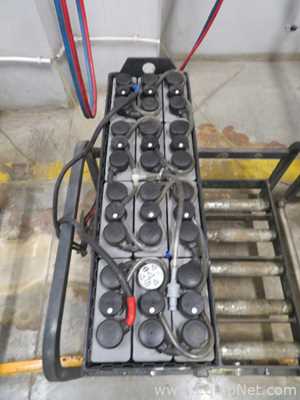 Equipamento de Distribuição de Energia Hawker GmbH 24V3PZB225