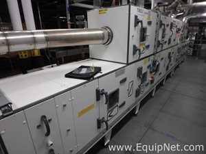 Optima - Metall and Plastic Pharmaceutical Isolator - Glovebox