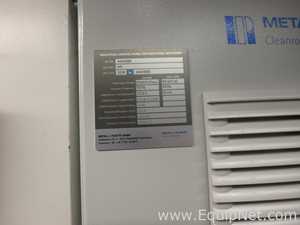 Optima - Metall and Plastic Pharmaceutical Isolator - Glovebox