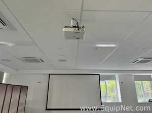 Equipamento de Vídeo Epson CB2265U