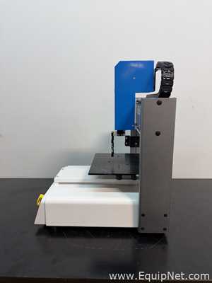 Nordson E3 3-Axis Automated Fluid Dispensing Robot With V200 Controller