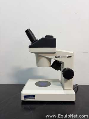 Microscópio Leica Z30L