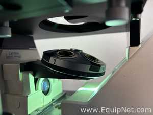 Microscópio Carl Zeiss Axiovert 40 CFL