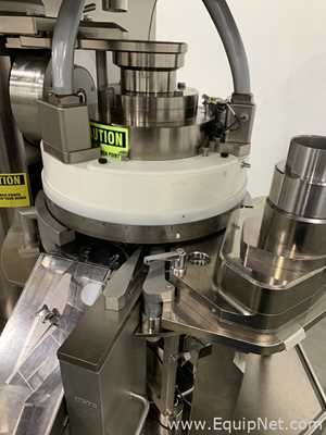 Korsch XL 400 Bi-layer Tablet Press