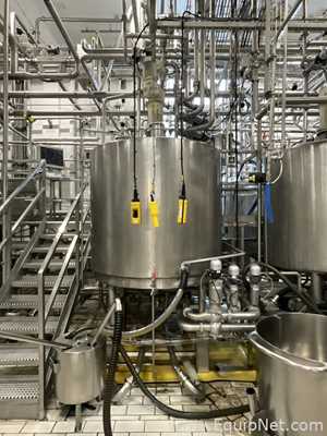 Circa 3000 Litre Stainless Steel Mixing Tank