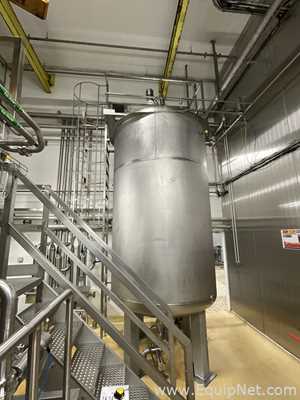 Tanque aço inox  .  7000 Litros