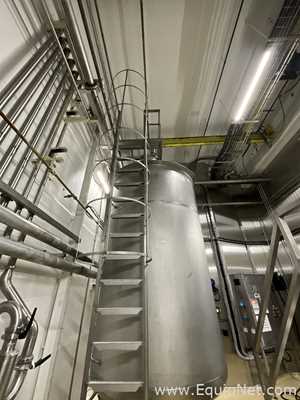 Tanque aço inox  .  7000 Litros