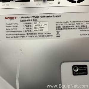 Sistema de Purificación y Destilación de Agua Avidity LWFS71210TR