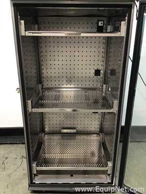 Caron 7401-33-1 CO2 Incubator With CRSY102-1 Condensate Recirculating