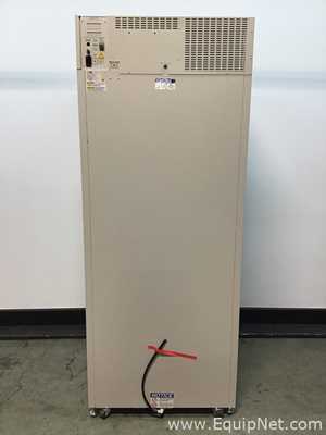 Caron 7401-33-1 CO2 Incubator With CRSY102-1 Condensate Recirculating