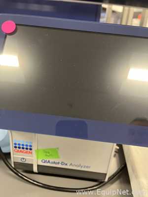 Qiagen QIAstat-Dx Analyzer