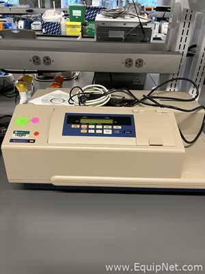 Molecular Devices SpectraMax M5 Microplate Reader