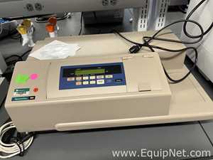 Molecular Devices SpectraMax M5 Microplate Reader