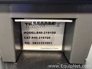 Espectrofotómetro Thermo Fisher Scientific Evolution 350