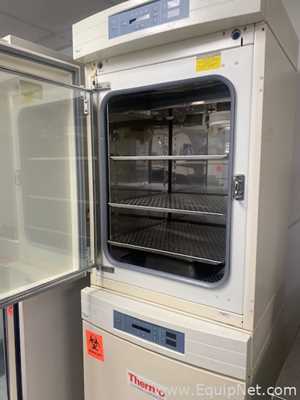 Thermo Electron Corporation 3110 Forma Series II Water Jacket CO2 Double Stack Incubators