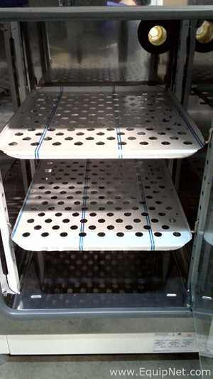 VWR Gr Con 2.6CF Double Stacked Incubators