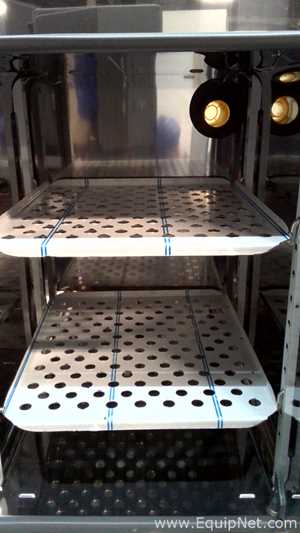 VWR Gr Con 2.6CF Double Stacked Incubators