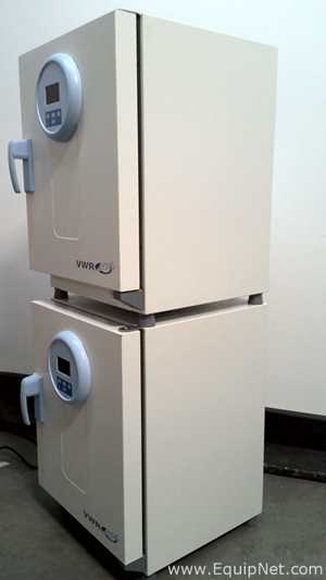 VWR Gr Con 2.6CF Double Stacked Incubators