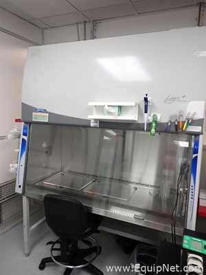 Labconco 302519101 Logic Plus A2 Biological Safety Cabinet With Stand