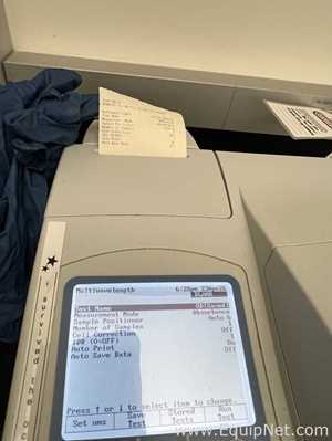 Espectrofotómetro Thermo Fisher Scientific Genesys 10-S