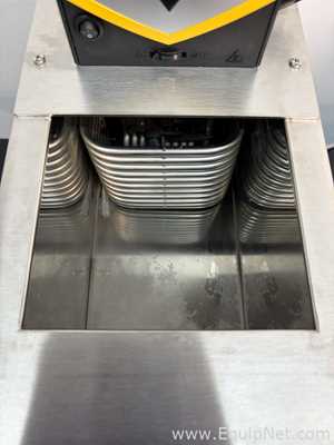 Banho Maria e Circulador Lauda RE 620 S