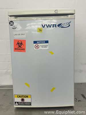 VWR SCUCFS-0420 Undercounter Refrigerator