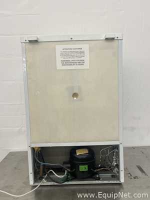 VWR SCUCFS-0420 Undercounter Refrigerator