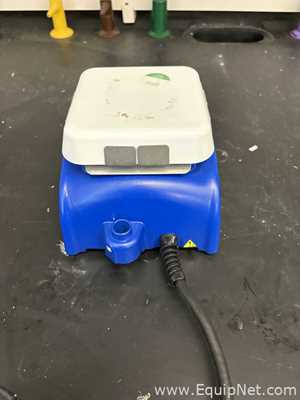 Fisher Scientific 1152016SH Ceramic Top Hot Plate Stirrer