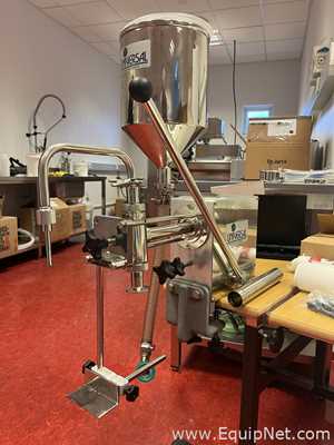 Llenadora Universal Filling Machine Company UFMC