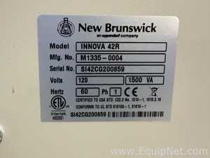 Incubadora New Brunswick INNOVA 42R. novo