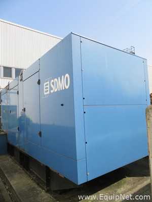 Equipamento de Geração de Energia SDMO Industries X800KTD