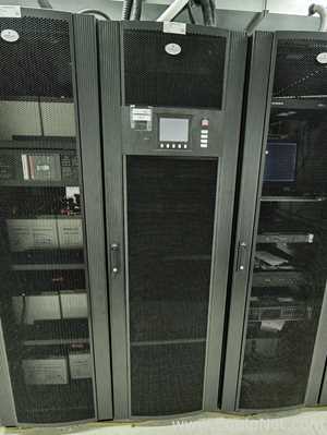 Fuente de Alimentación Emerson Liebert APM 150P