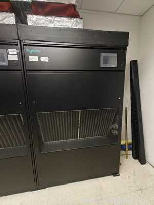 Unidade de Refrigeração/Ar-Condicionado Schneider Electric Air Conditioner