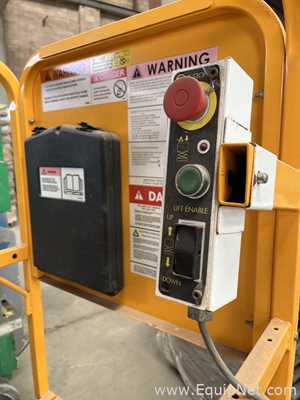 Hy-Brid HB-P830 Push Around Scissor Lift