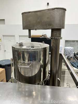 Vanguard Pharmaceutical Machinery VF-100PlllA Tube Filler