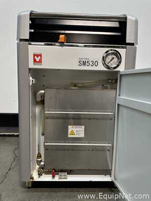 Yamato Scientific SM530 Autoclave