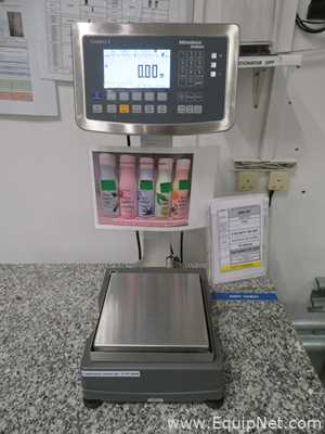 Minebea Intec Bovenden GmbH BD SI Scale With Combics 3 Weighing Terminal