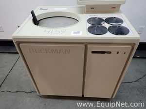 Beckman Opitma L-70 Ultracentrifuge