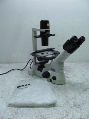 Microscópio Nikon Eclipse TS100