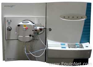热Finnigan LCQ DecaXP +质谱仪系统与计算机和两个泵