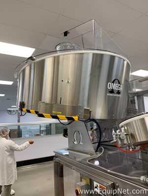 Omega Design 4D-RP2-15-DF Bottle Unscrambler with LFBP-1W-50 Elevator and Hopper - WC11